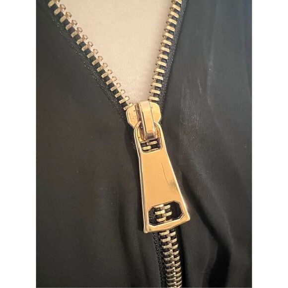 NWT! Carmen Marc Valvo Black Zip Neck Long Sleeve Blouse XL - Picture 5 of 5